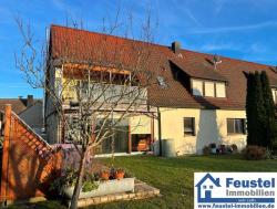 Viel Platz für die große Familie bzw. zwei Generationen –  mit schönem Grundstück!